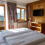 Gasthuis Alpenpension Ettlerlehen