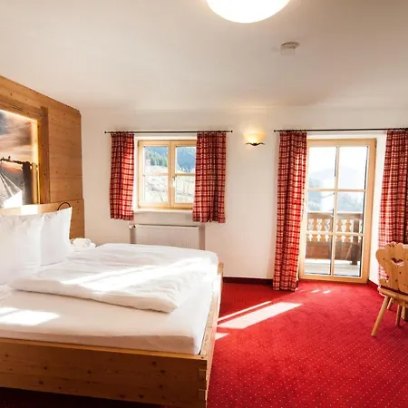 Alpenpension Ettlerlehen Guest house
