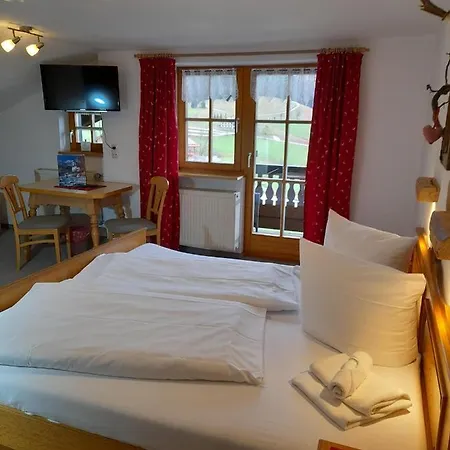 Alpenpension Ettlerlehen Konukevi