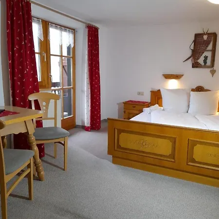 Alpenpension Ettlerlehen 3*